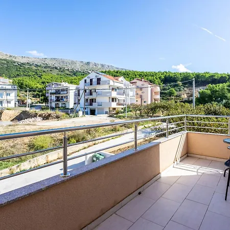 Ana Perfect For Families With Kids And Groups,house With Heated Pool ポドストラナ