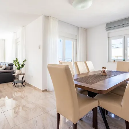 Ana Perfect For Families With Kids And Groups,house With Heated Pool 別荘
