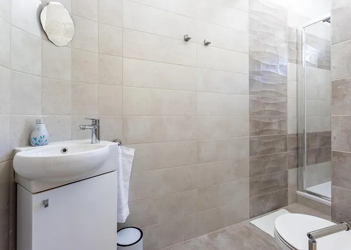 Ana Perfect For Families With Kids And Groups,house With Heated Pool פודסטראנה