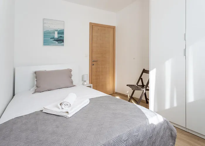 Ana Perfect For Families With Kids And Groups,house With Heated Pool פודסטראנה