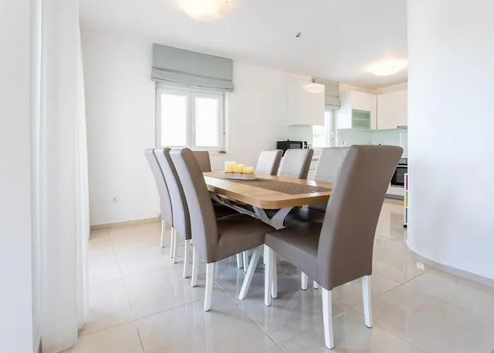 בית נופש Ana Perfect For Families With Kids And Groups,house With Heated Pool *